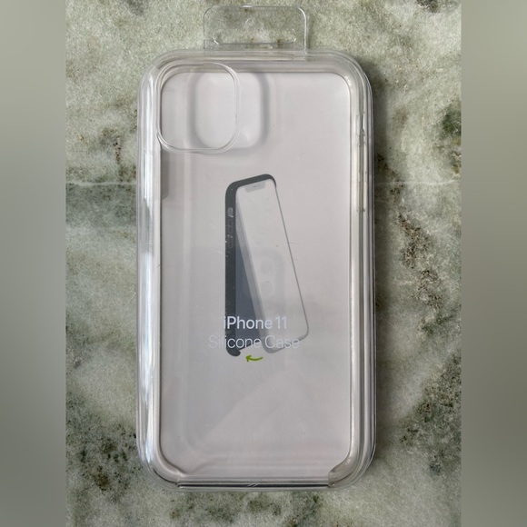 Apple i phone case - Picture 2 of 4